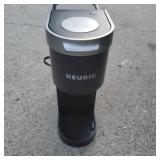 Keurig kcup single cup coffee maker.