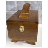 Wooden shoe shine box / caddy with polish & cloth