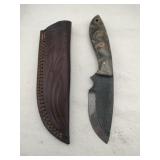 Damascus style hunting knife 4' blade w/stealth