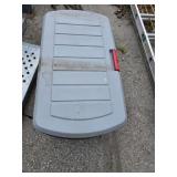 Rubbermaid truck box
