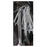 Industro brand wrench set