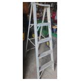 4ft aluminum step ladder