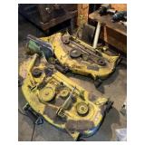 2 John Deere mower decks model M00596x584983