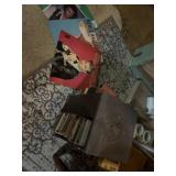 Eight track carousel with 8 trackï¿½ cartridges ,