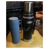 Aladdin Stanley black vacuum bottle Thermos and
