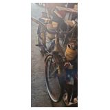 Ladys roll fast beach cruiser bike
