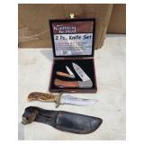 Hunting knife with sheath and 2 pocket knives