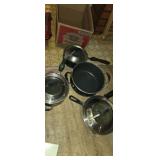 Taste of home cooking pots and cast iron skillet