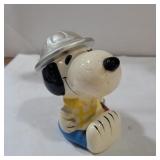 1968 snoopy bank cermanic 4.5in tall