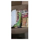 Mold trays, pain5 and crafting supplies