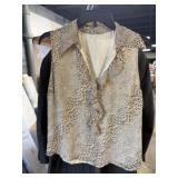 Womenï¿½s short sleeve shirts Small medium, and
