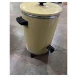 West Bend automatic electric coffee percolator