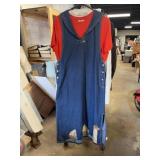 Womenï¿½s jean boat design at bottom medium size