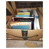 Large lot of assorted coffee table books.