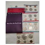 Uncirculated coin sets  1987 1989