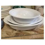 Corning Ware nesting oval bowls and round bowl