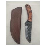 Damascus style hunting Knife w/ sheath   4' blade