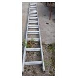 Aluminum extension ladder aprox 20ft