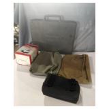Fish cleaning kit with cutting gloves and true