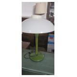 mid-century modern atomic UFO table lamp design