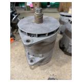 Leece neville heavy-duty brush/pad-mount