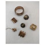 Gold filled miscellaneous jewelry.   .695oz