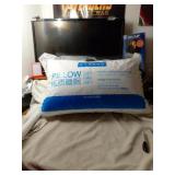 A Package OF 2 HOTEL SOFT PILLOWSBRAND NEW VERY