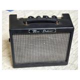 Fender MD20 Mini Deluxe Guitar Amplifier, battery