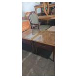 Mcm lane furniture co. Matching side tables with