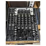 Behringer NOX606 6-channel professional club DJ