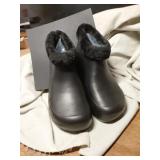 Brand New Size Womens 12 Or Men