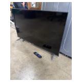 40 inch hisense HD Tv with Roku remote (works)