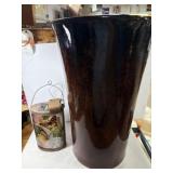 Ceramic Pot 23ï¿½x14ï¿½  and Light up Butterfly