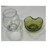 Ruffled clear bubble bowl & avocado green glass