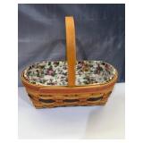 1994 edition Longaberger carrying basket with
