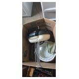 Electric skillet , crock and wire shelf