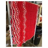handmade red and white crochet afghan blanket 62ï¿½