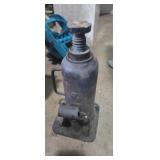 Bottle jack 3 ton