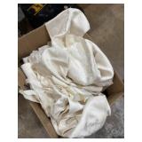 White blankets , sheets and blankets assorted in