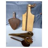 Danmark cutting board and wooden cutting