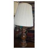 Wooden base table lamp 31in