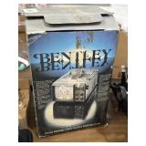 Bentley deluxe portable 5 inch black & white TV