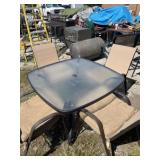 square outdoor patio dining set With four chairs,