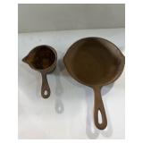 Mini cast irons skillet and cast iron smelting