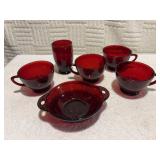 Anchor hockey glassware, 4 tea cups, one juice