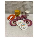 16 piece child Miss Mary dish set.