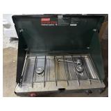vintage Coleman 2-Burner Propane Camp Stove