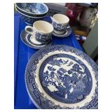 Churchill China Blue Willow dinner dinnerware for