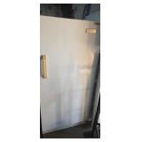Frigidaire happy duty, commercial refrigerator