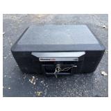 Sentry Safe Gun Case with key and handle